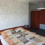 Проживание в семье Riwiera