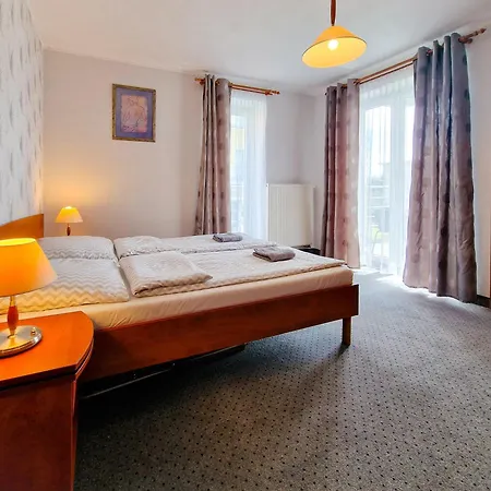 Privat bolig Riwiera Z Widokiem Na Jezioro *
