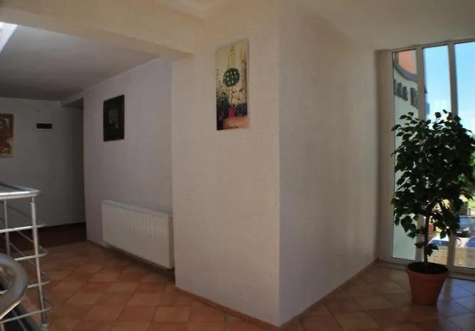 Riwiera Проживание в семье